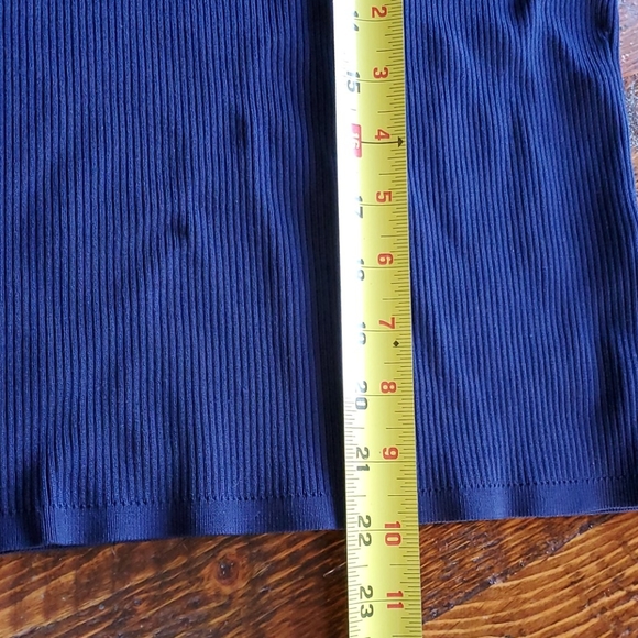 WHBM Navy Knit Shell - Picture 8 of 8